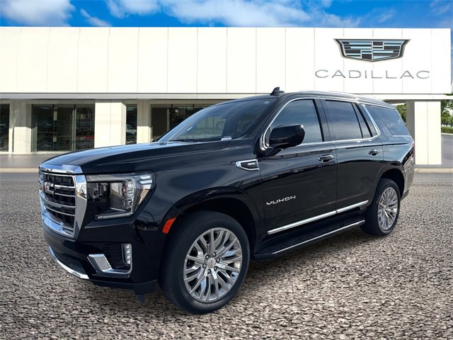 2023 GMC Yukon SLT's photo