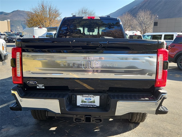 2026 Ford F-350 King Ranch photo 4