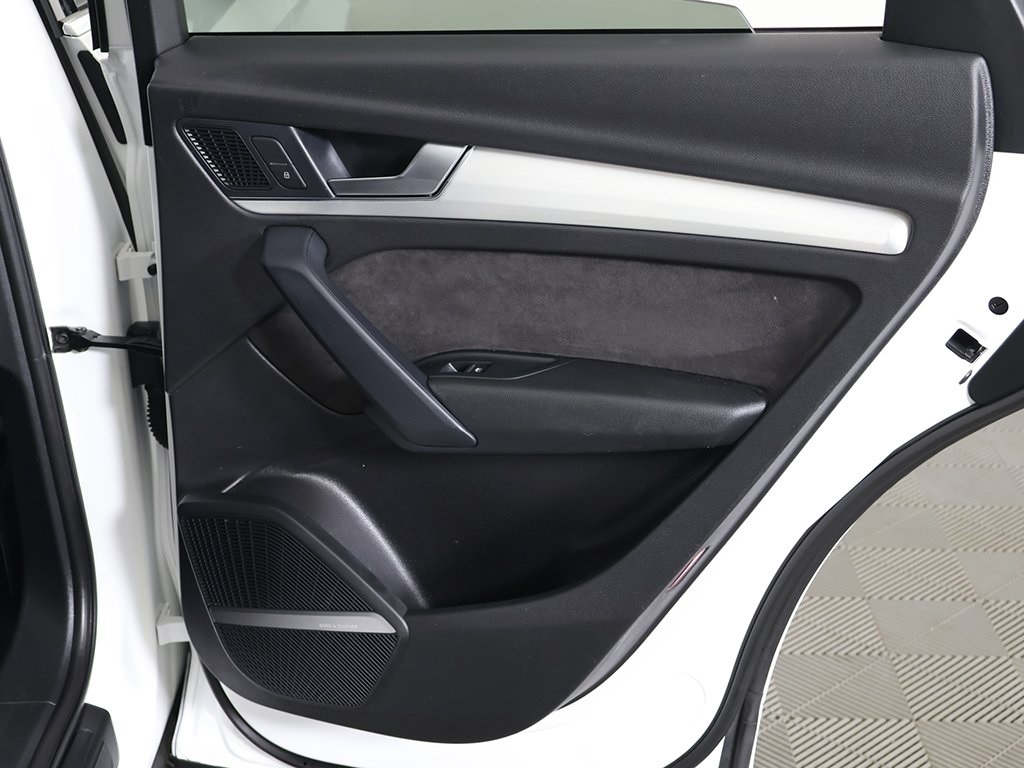 2018 Audi SQ5 Prestige photo 13