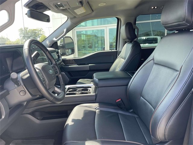 2024 Ford F-350 photo 14