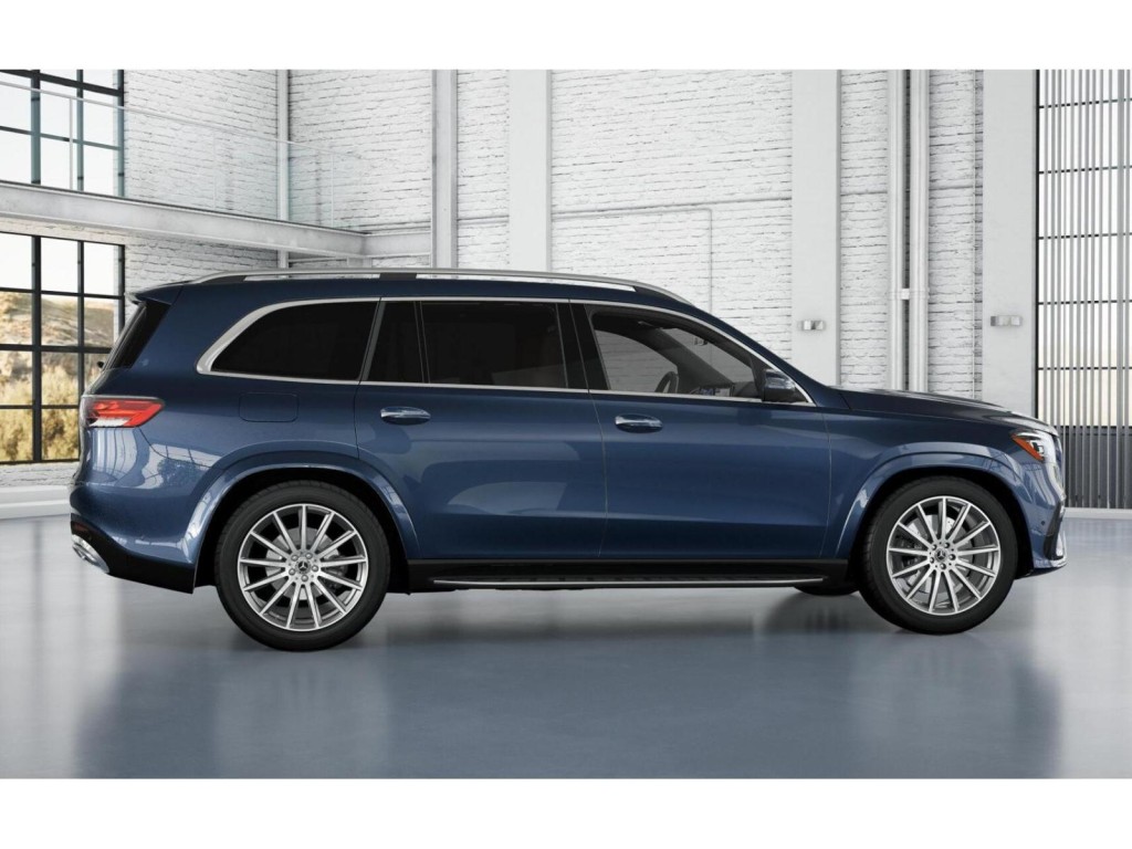 2026 Mercedes Benz GLS 450 4MATIC photo 16
