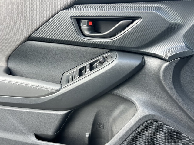 2025 Subaru Crosstrek Premium photo 13
