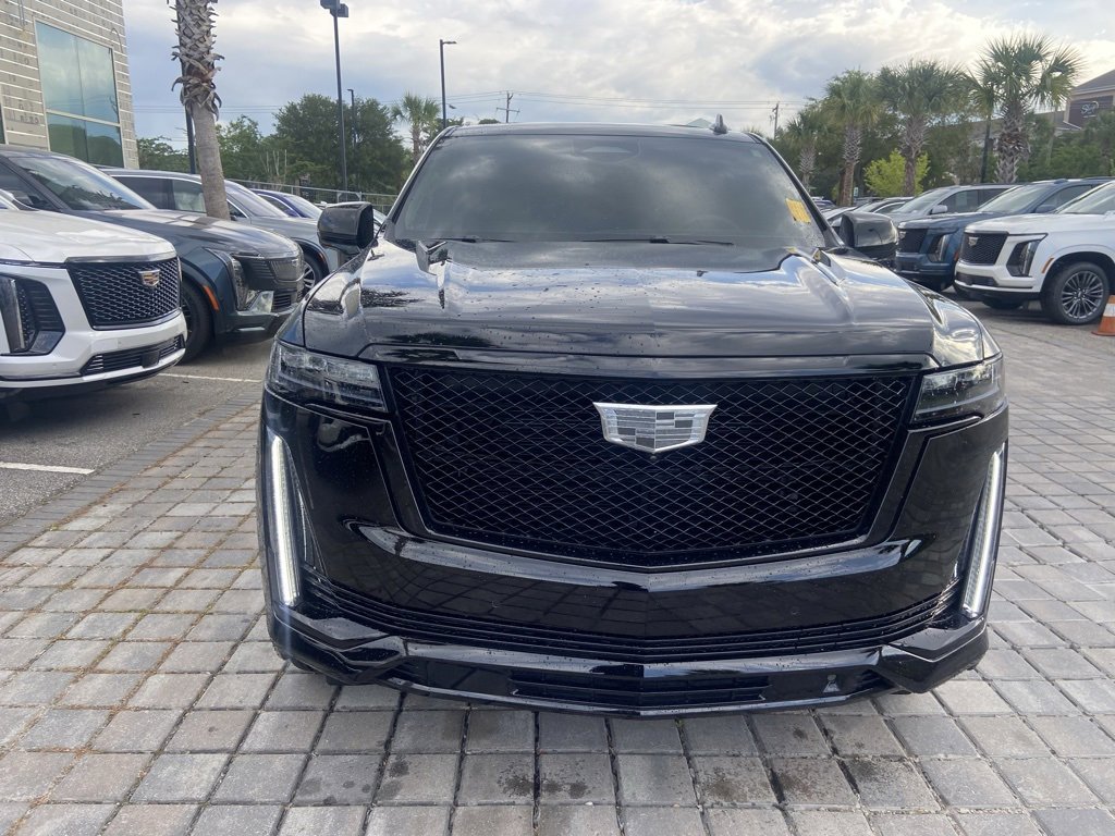 Certified Used 2024 Black Raven Cadillac Sport Platinum image 3
