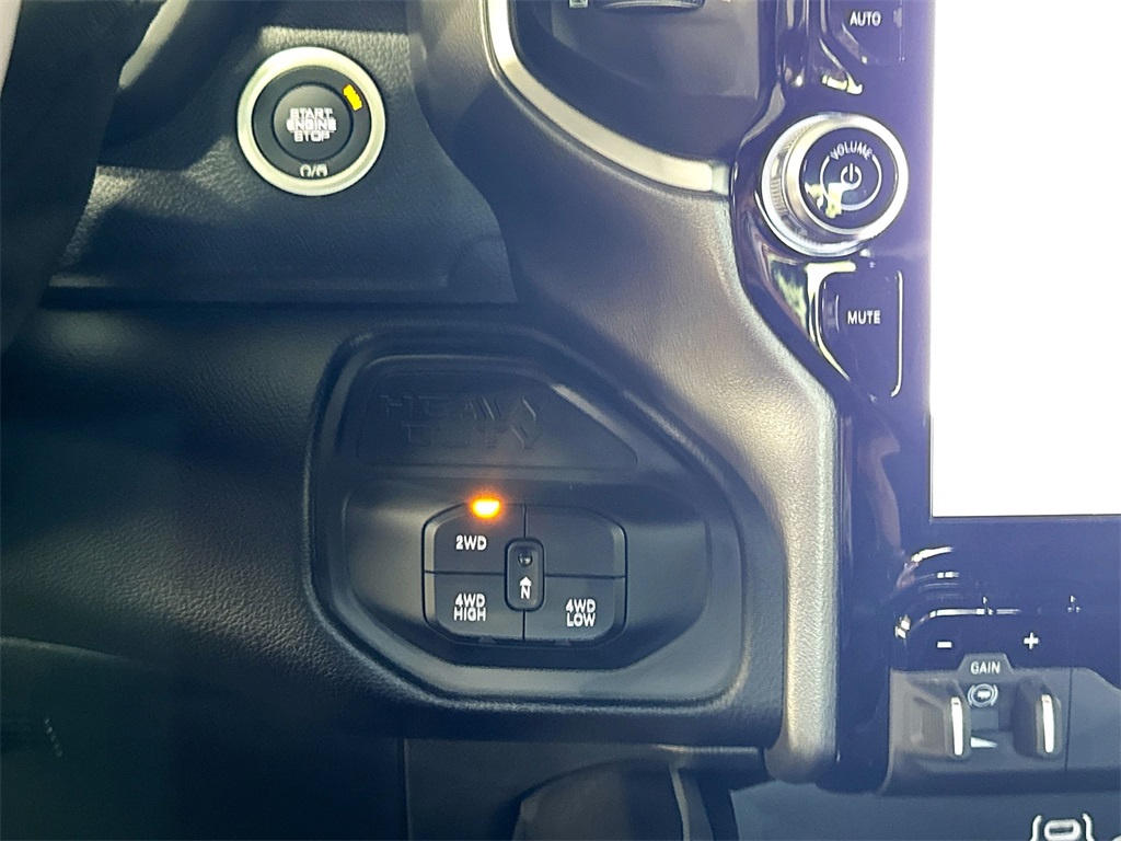2025 Ram 2500 Big Horn photo 14