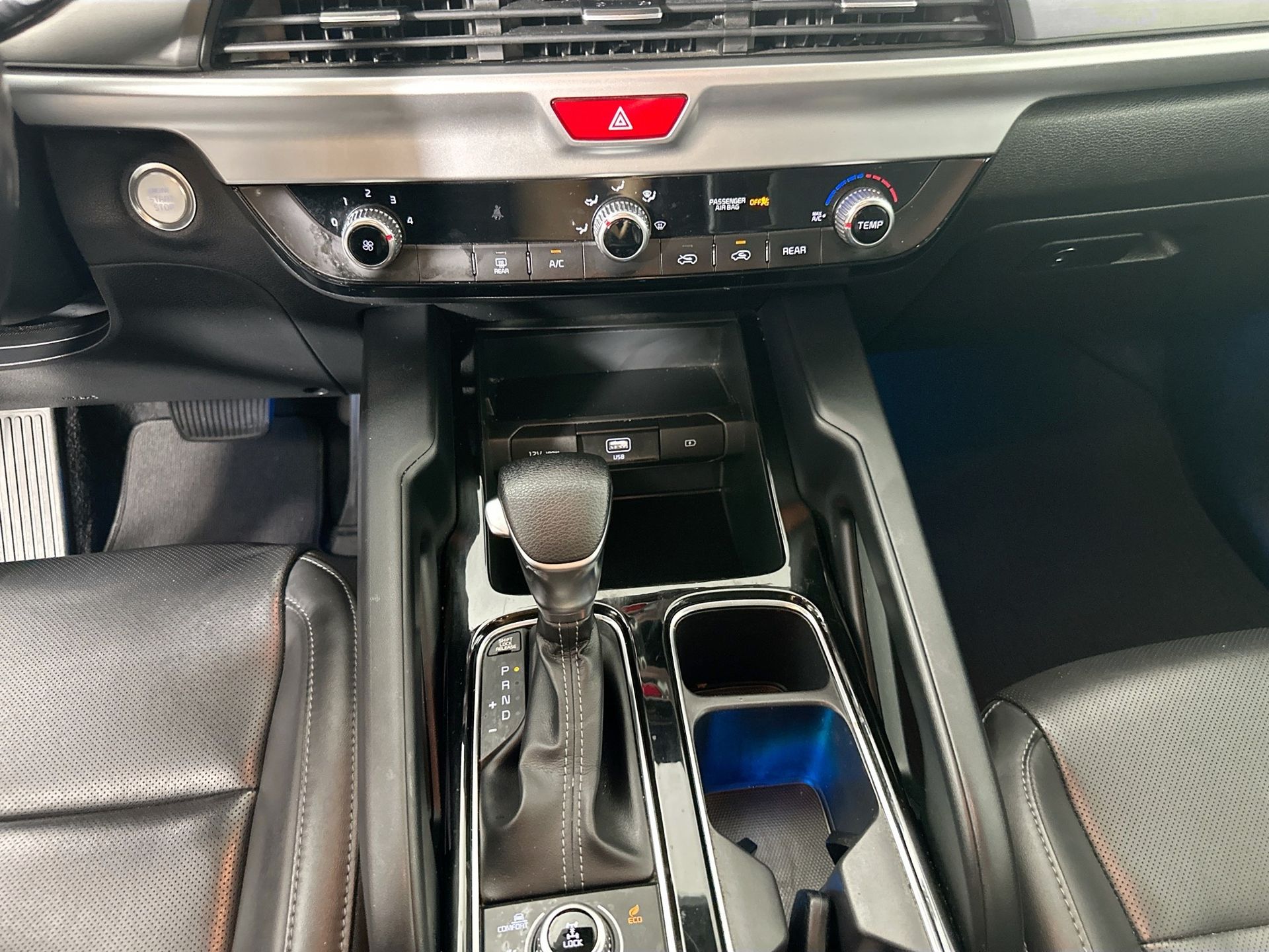 2021 Kia Telluride LX photo 13