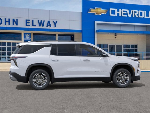 2026 Chevrolet Traverse photo 4