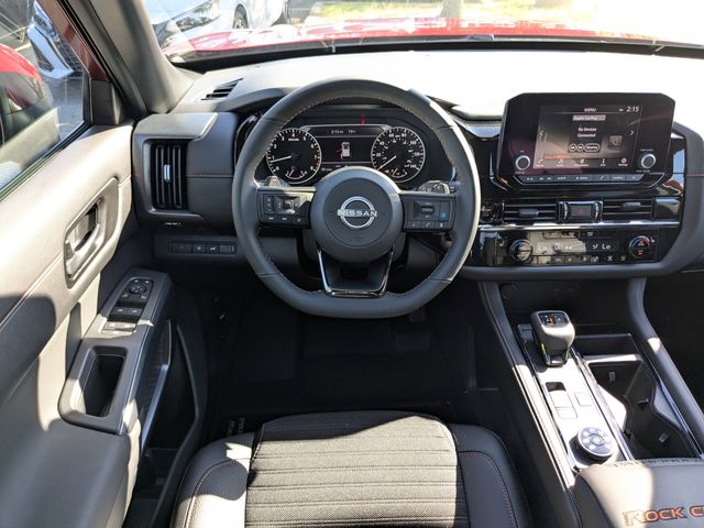 2025 Nissan Pathfinder Rock Creek photo 12