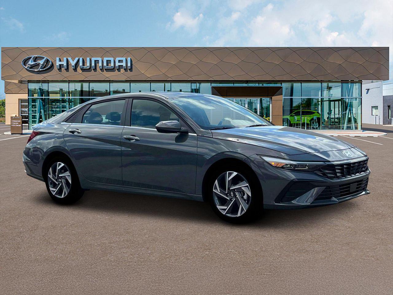 2025 Hyundai Elantra SEL Convenience photo 9