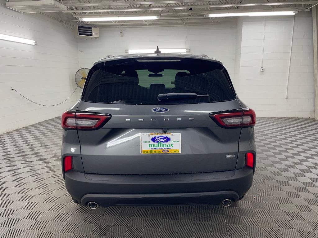 2025 Ford Escape Hybrid ST-Line photo 5