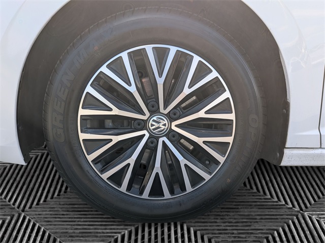 2019 Volkswagen Jetta 1.4T SE photo 9