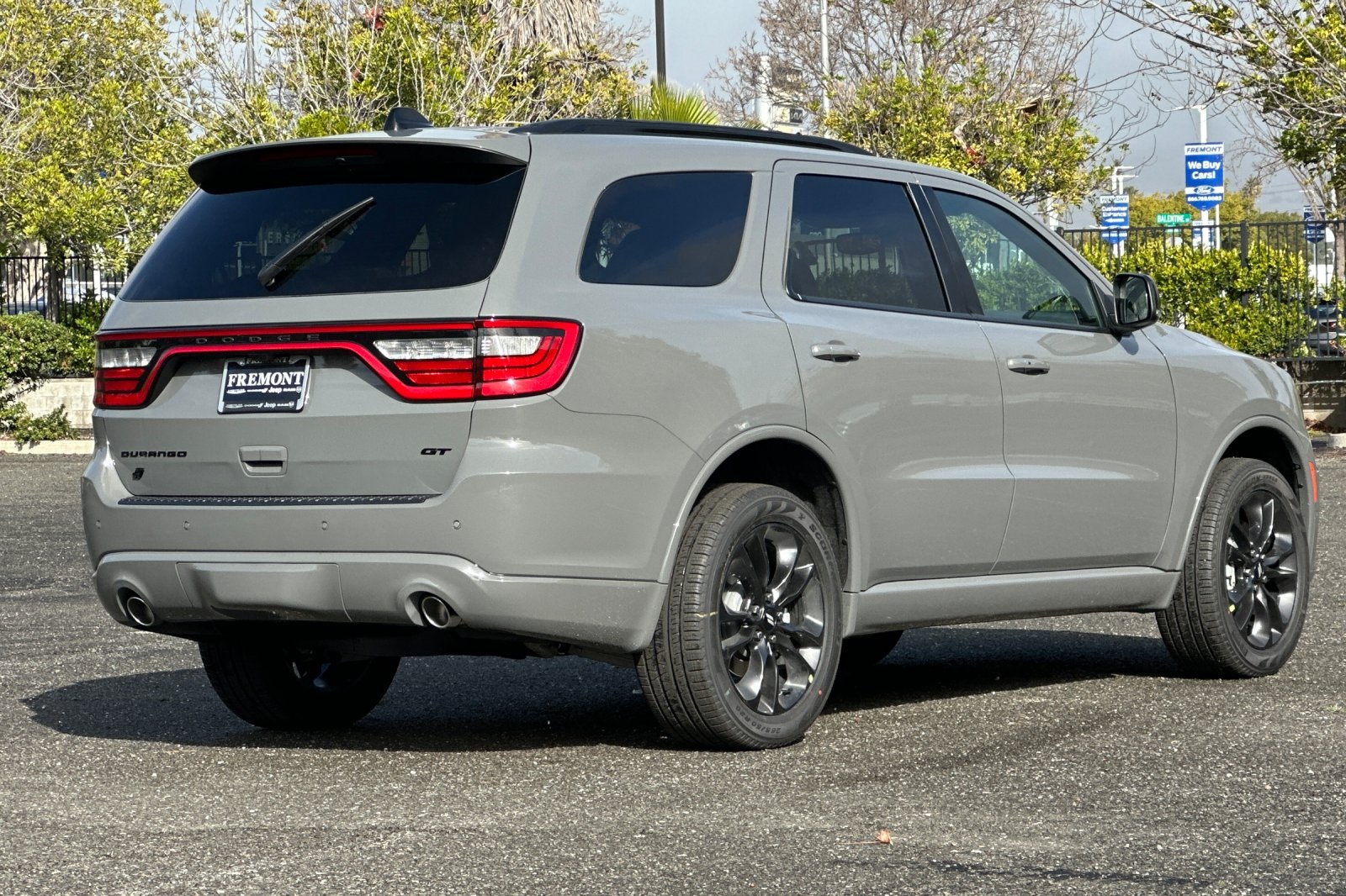 2025 Dodge Durango GT Plus photo 3