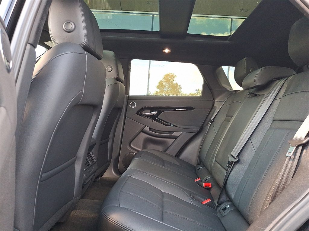 2024 Land Rover Range Rover Evoque S photo 10