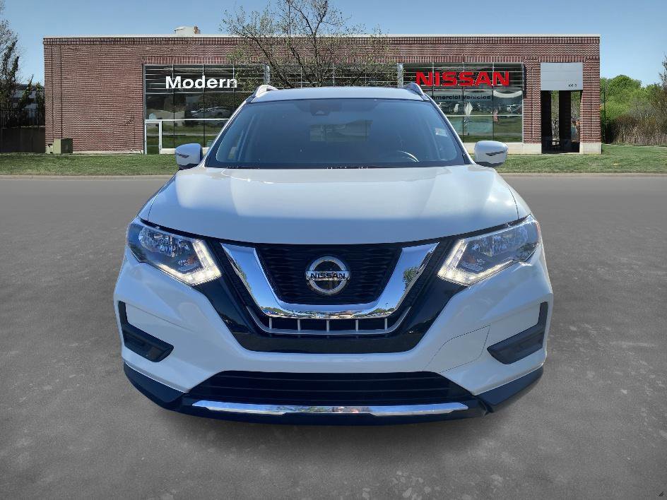 2019 Nissan Rogue SV photo 6