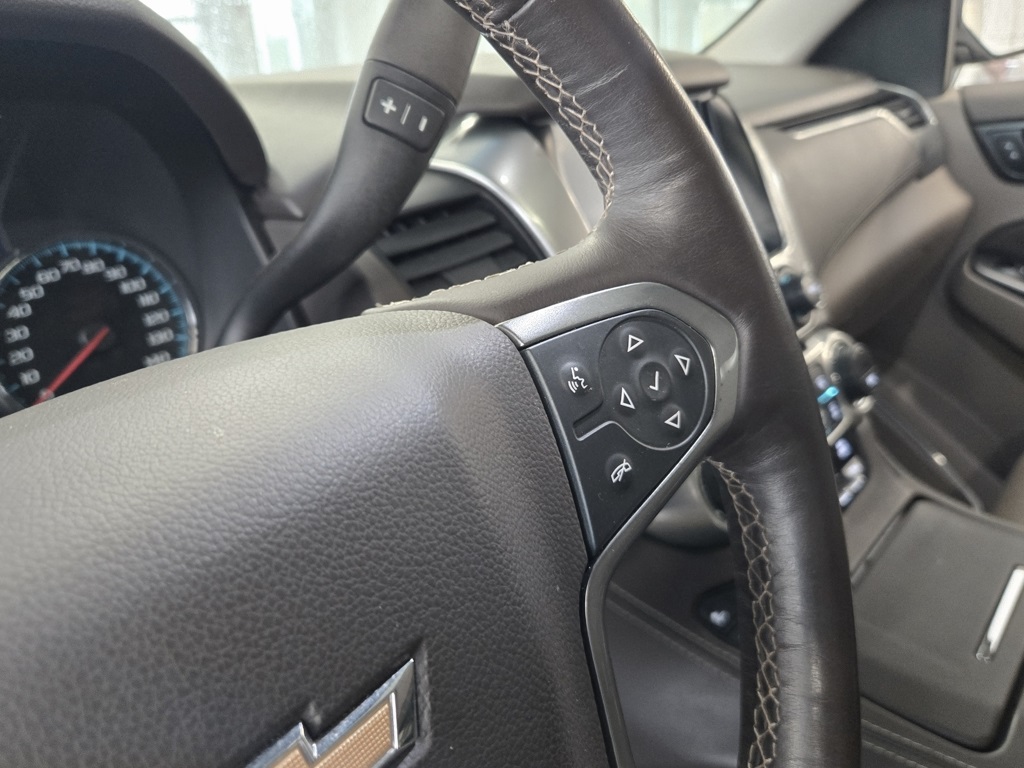2017 Chevrolet Suburban Premier photo 30
