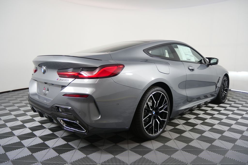 2026 Bmw M850i xDrive photo 3