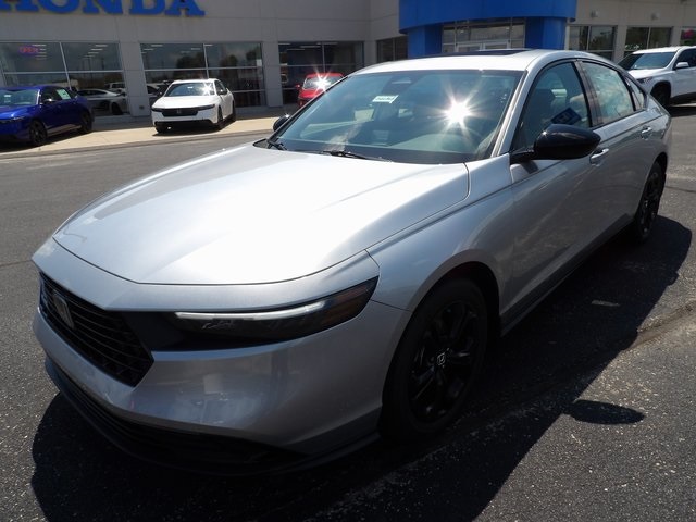 2025 Honda Accord 1.5T SE photo 3