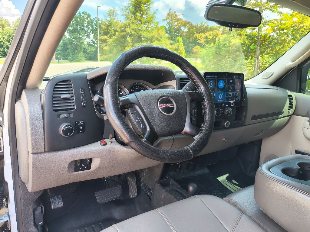 2013 Gmc Sierra 2500 SL photo 18