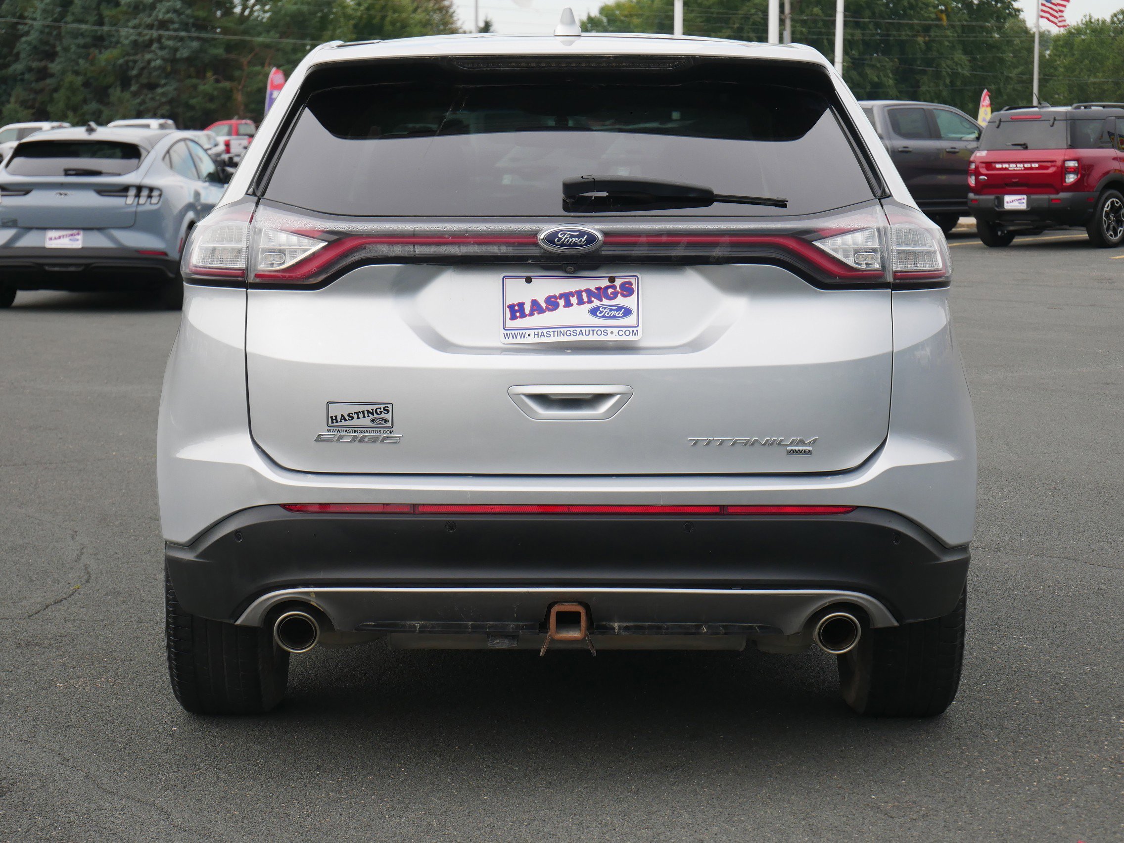 2016 Ford Edge Titanium photo 3