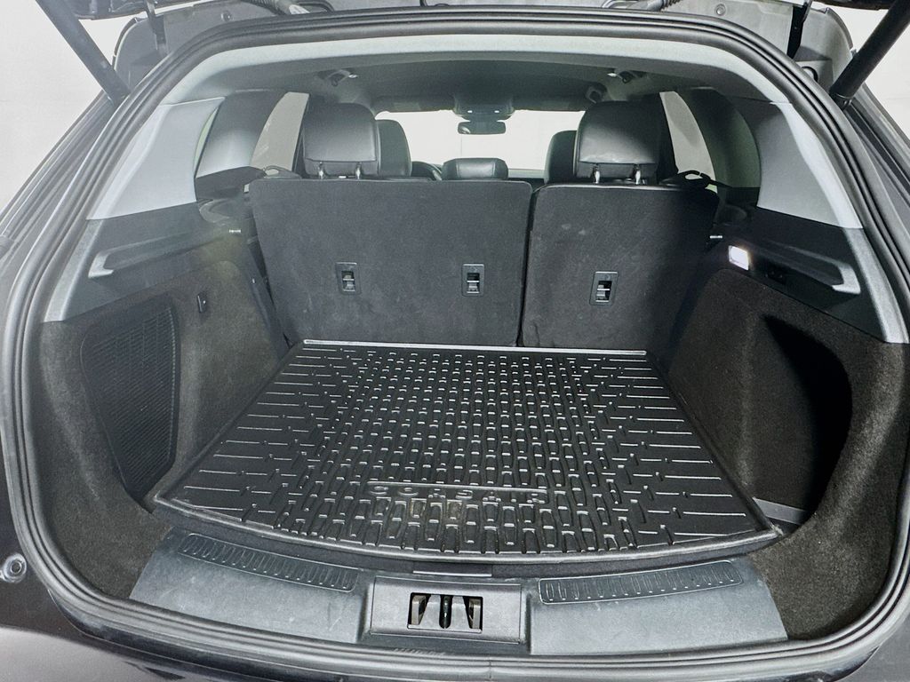2021 Lincoln Corsair Standard photo 27