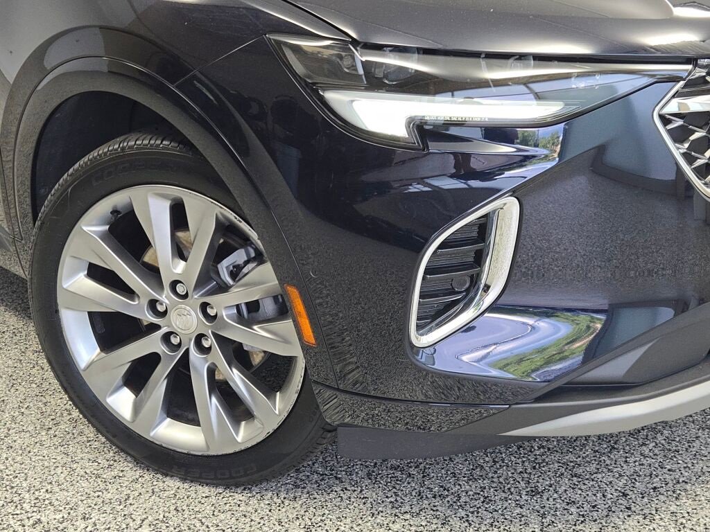 2021 Buick Envision Avenir photo 3