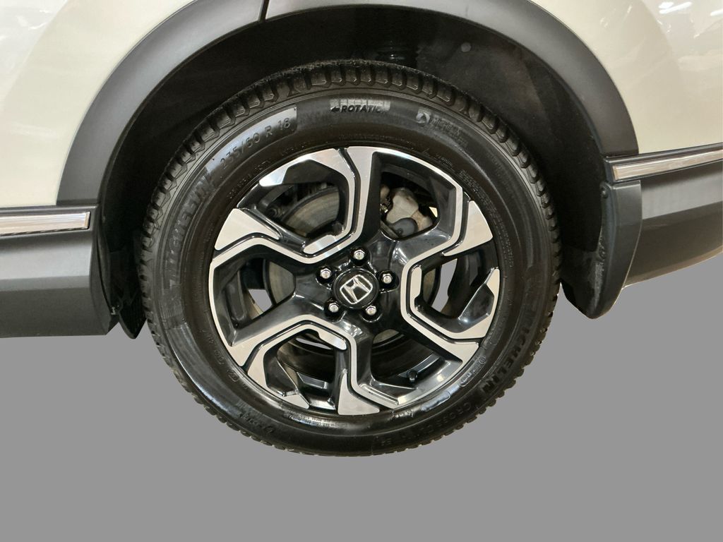 2018 Honda CR-V Touring photo 16