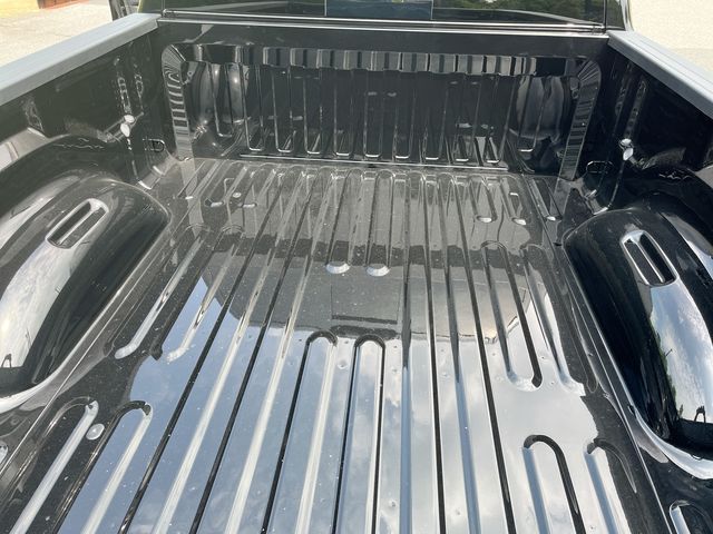2025 Ram 1500 Laramie photo 14