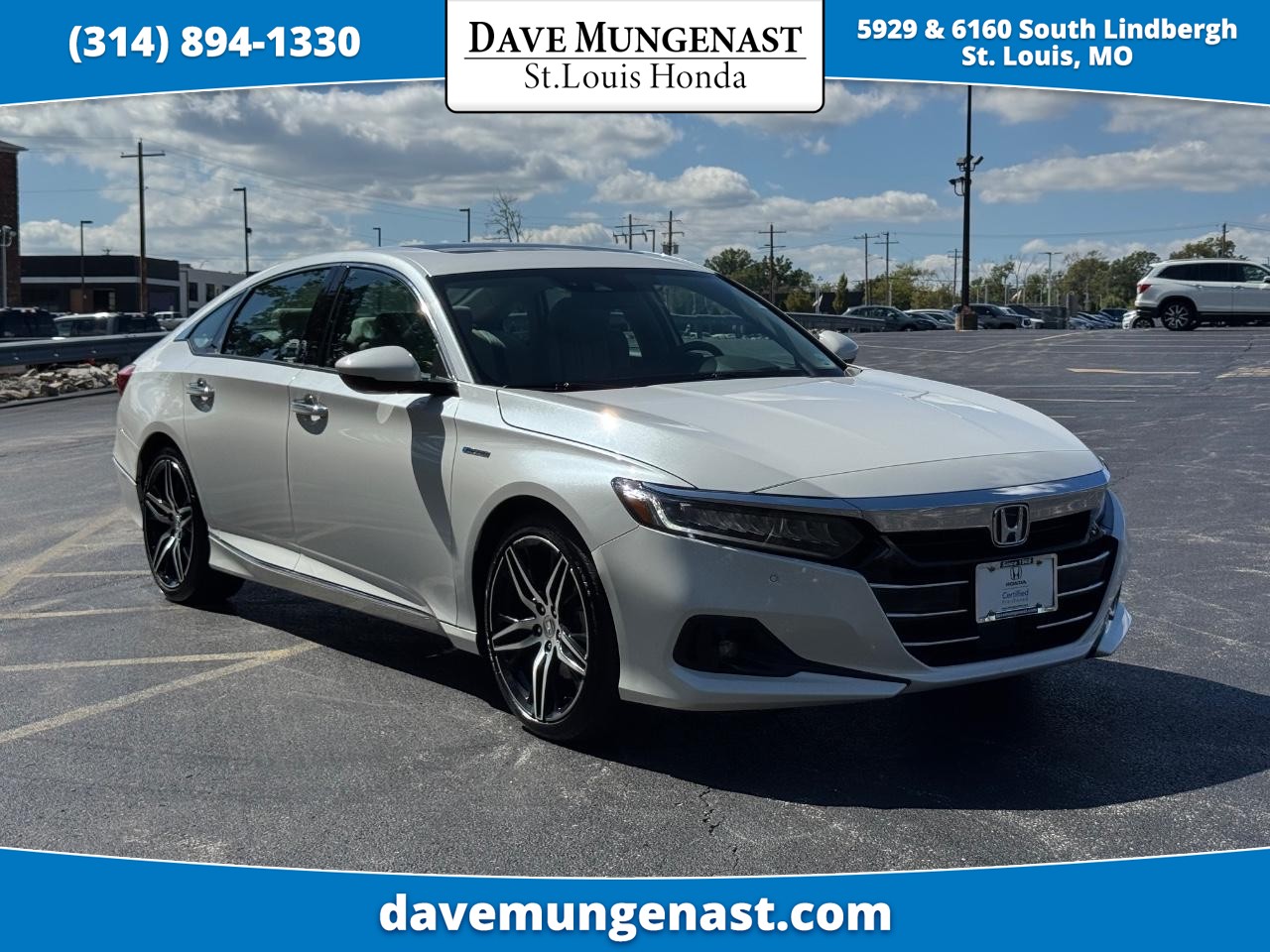 2022 Honda Accord Hybrid Touring's photo