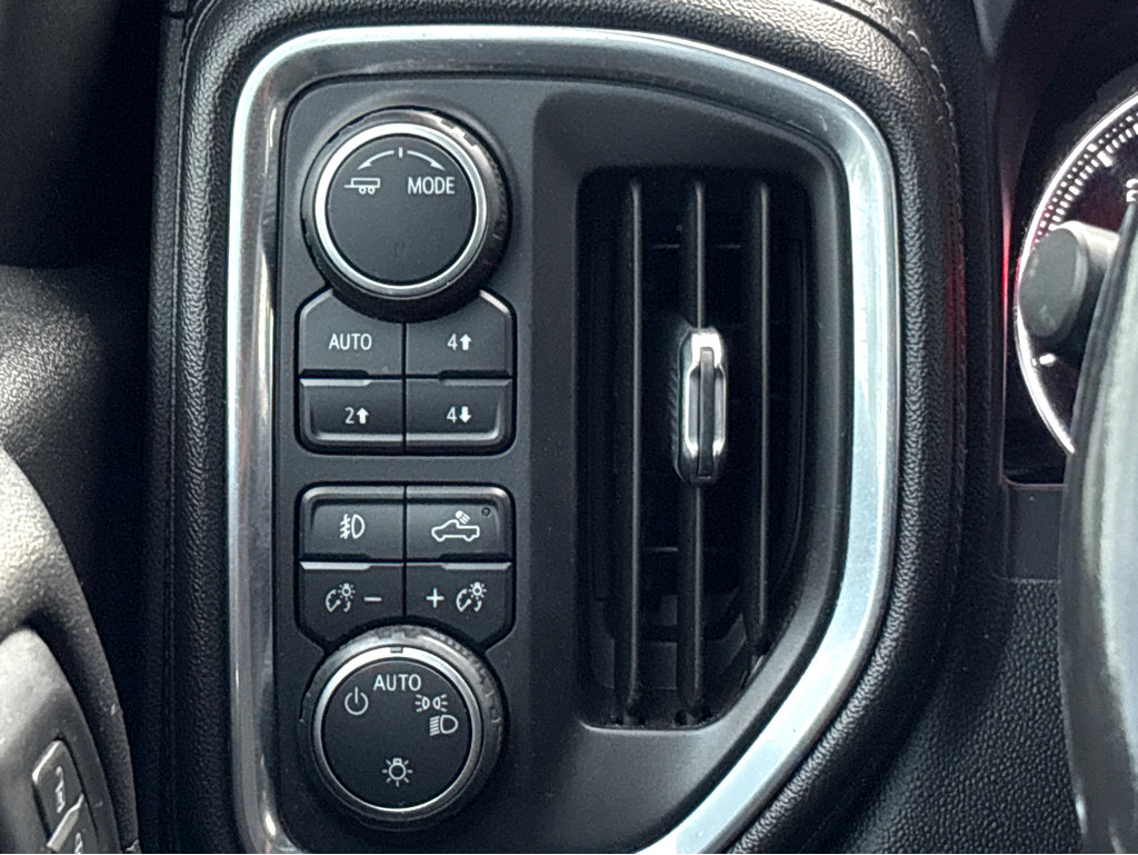 2020 Chevrolet Silverado 1500 LT Trail Boss photo 13