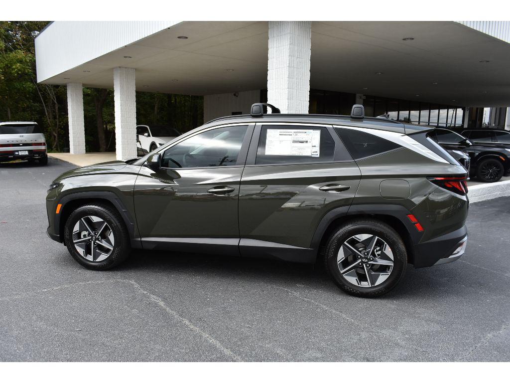 2026 Hyundai Tucson SEL photo 2