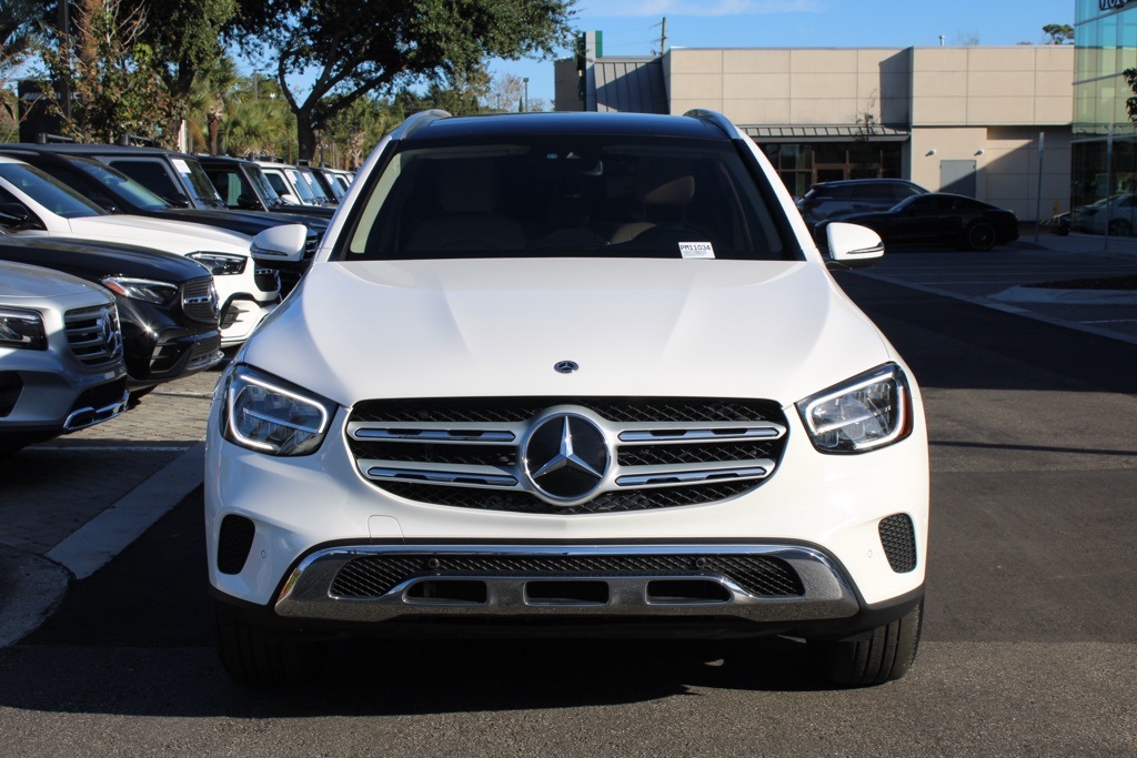 2022 Mercedes Benz GLC 300 photo 2