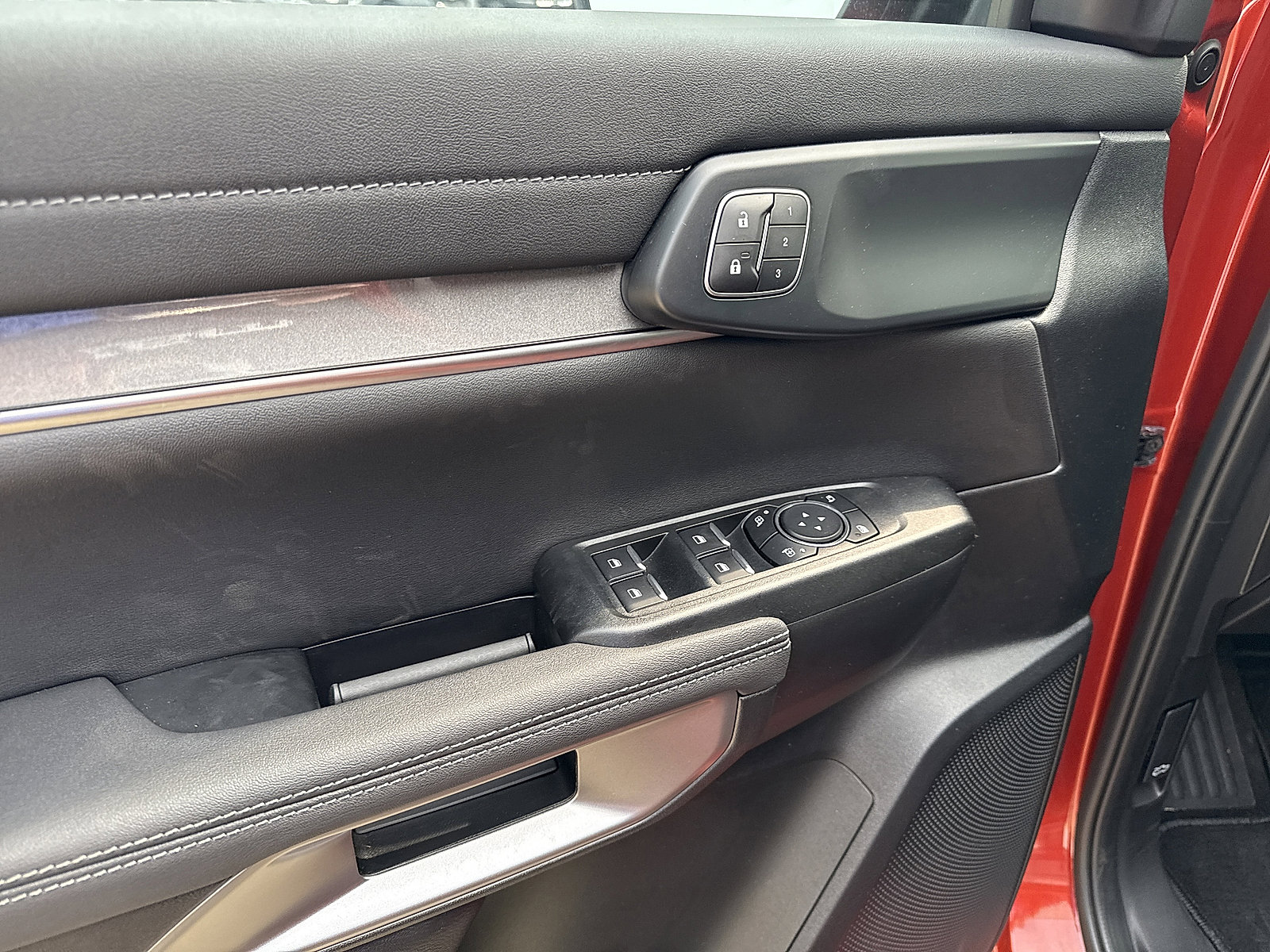 2024 Ford Ranger Lariat photo 14