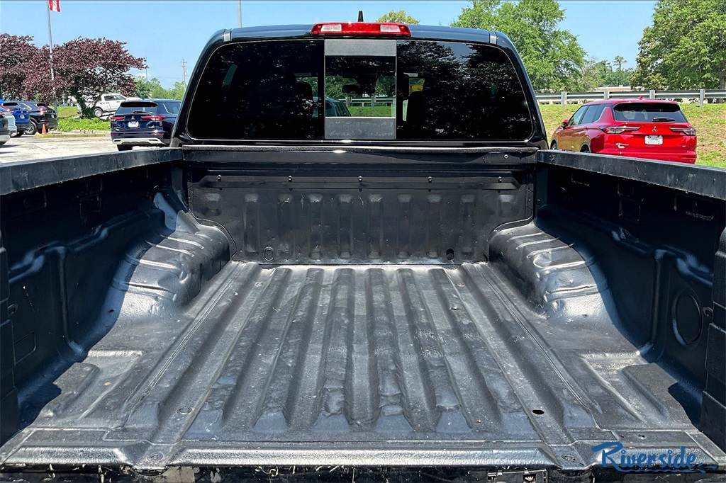 2023 Nissan Frontier PRO-4X photo 7