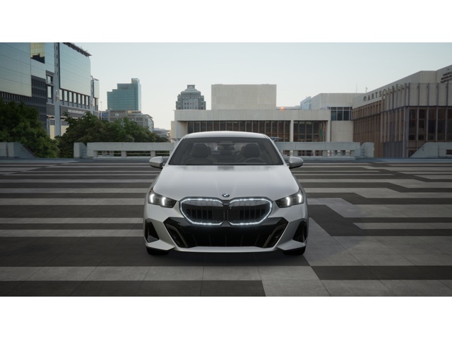 2026 Bmw 550e xDrive photo 3