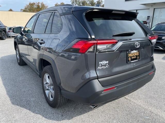 2024 Toyota RAV4 XLE photo 4