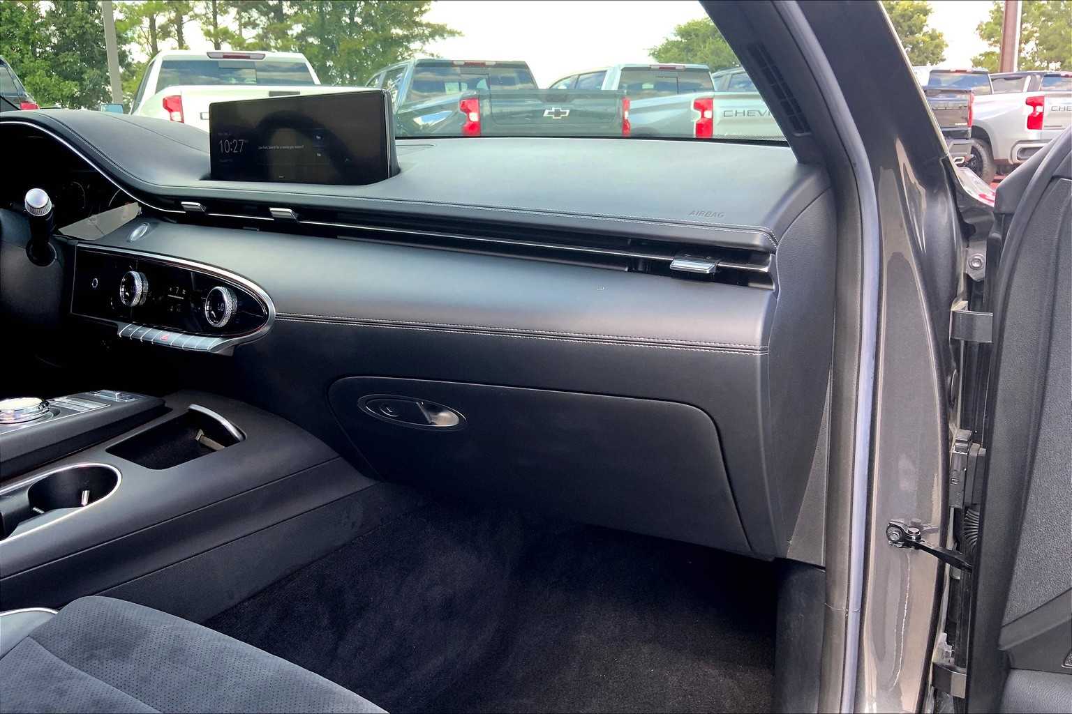 2022 Genesis GV70 3.5T Sport photo 17