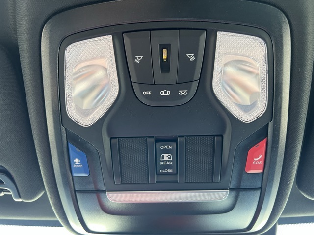 2025 Ram 2500 Big Horn photo 15