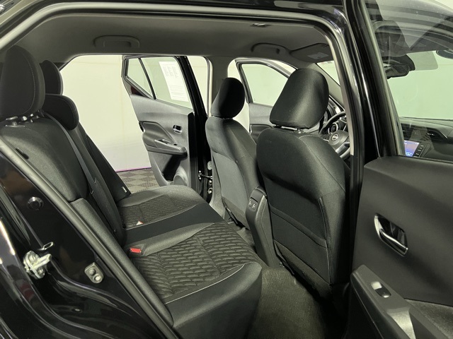 2022 Nissan Kicks SV photo 20