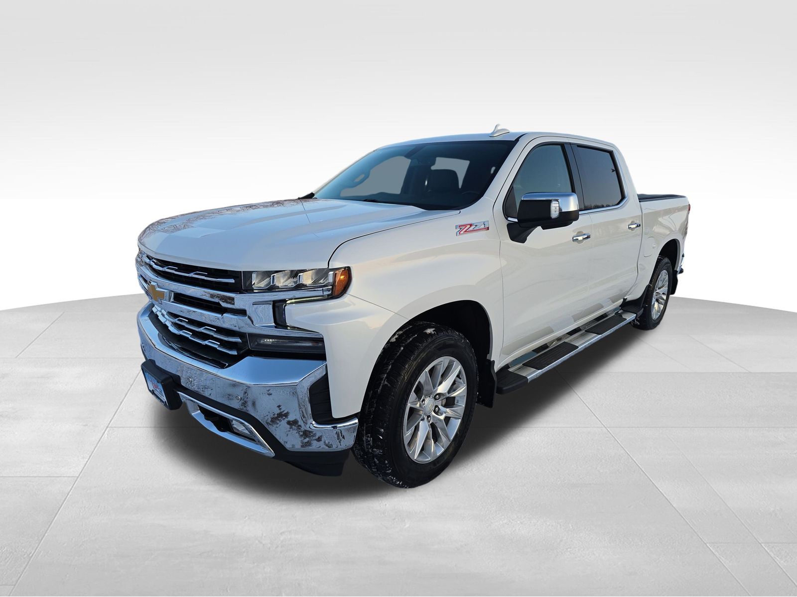 Used 2019 Chevrolet Silverado 1500 LTZ with VIN 3GCUYGED8KG128564 for sale in Luverne, Minnesota