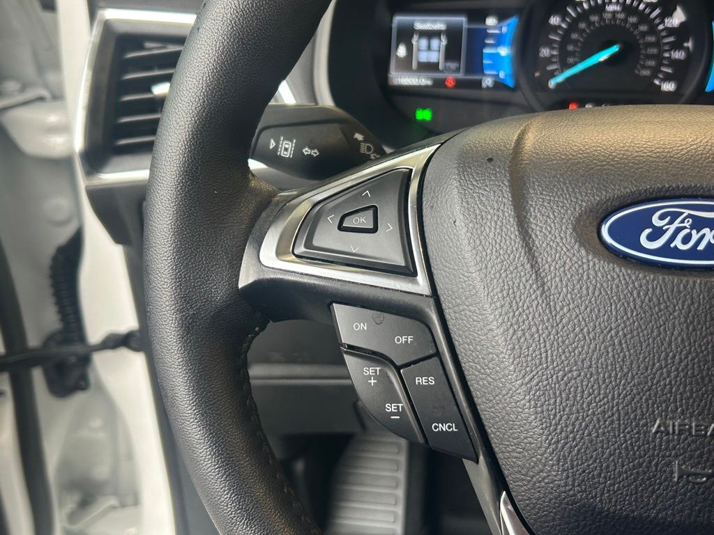 2024 Ford Edge Titanium photo 30