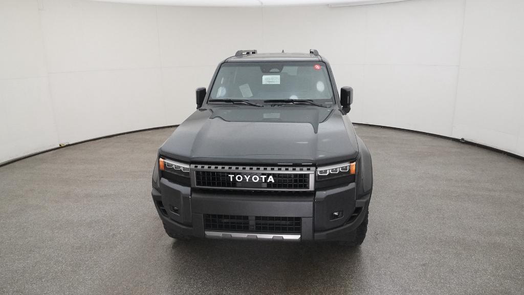 2025 Toyota Land Cruiser photo 2
