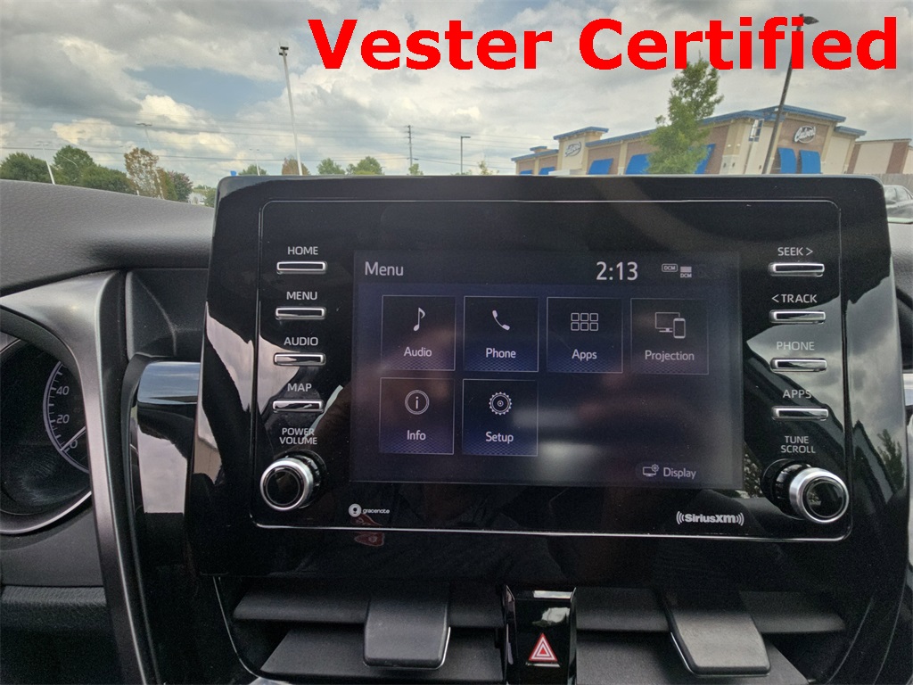 2023 Toyota Camry SE photo 20
