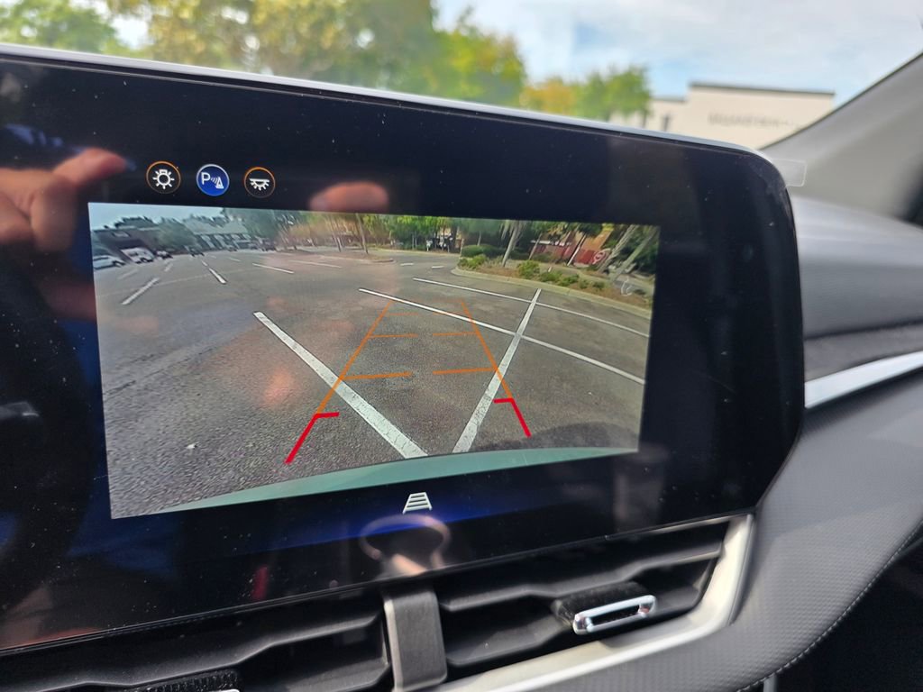 2026 Chevrolet Equinox LT photo 17