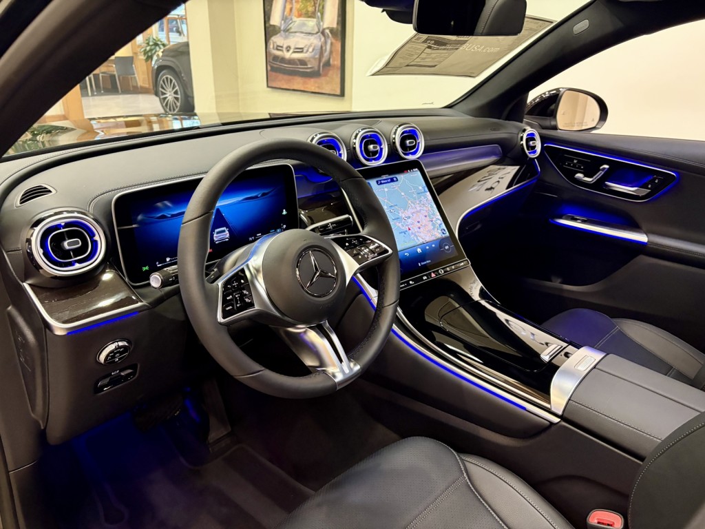 2026 Mercedes Benz GLC 300 4MATIC photo 7