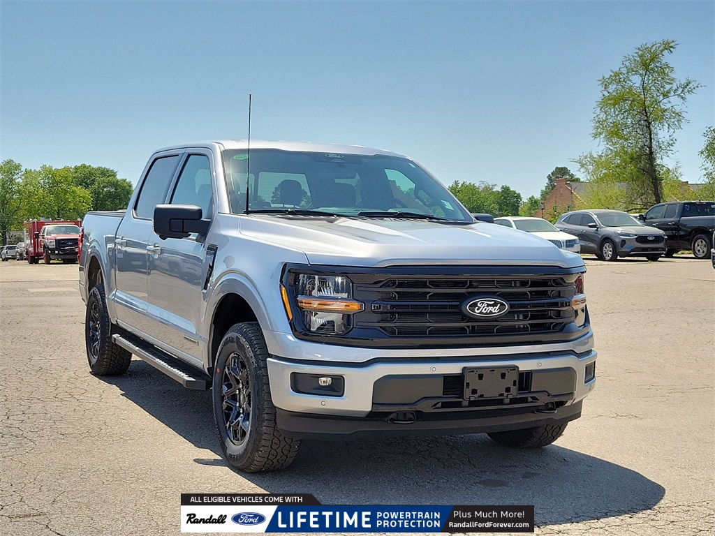 2025 Ford F-150 XLT's photo