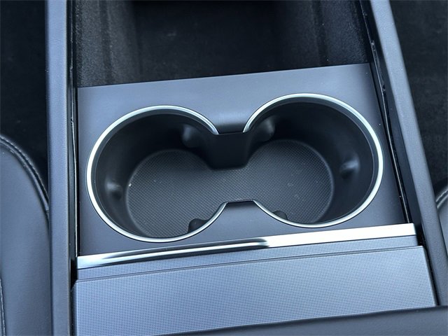 2025 Tesla Model 3 Long Range photo 14