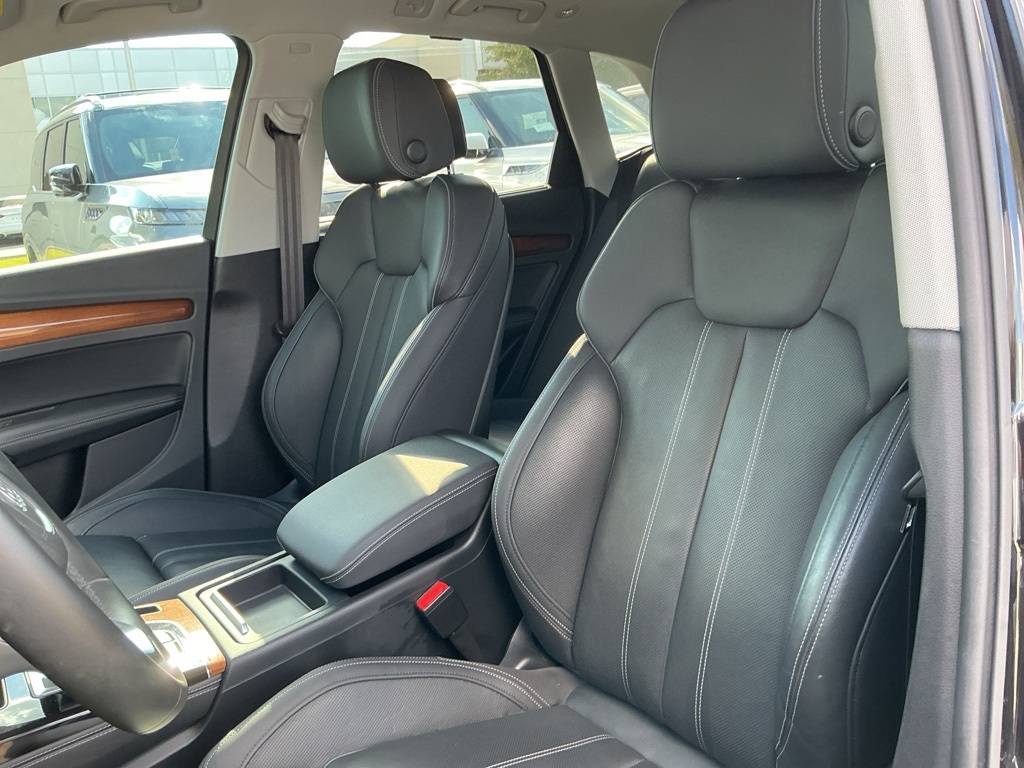 2022 Audi Q5 S line Premium Plus photo 17