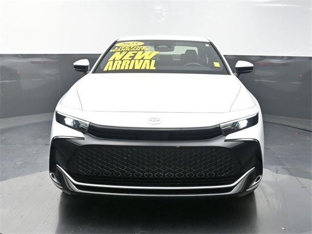 2025 Toyota Crown XLE photo 2