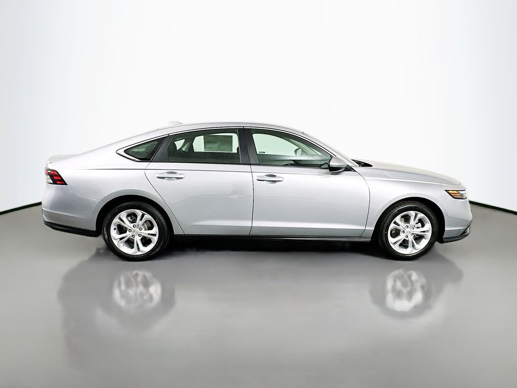 2025 Honda Accord 1.5T LX photo 4