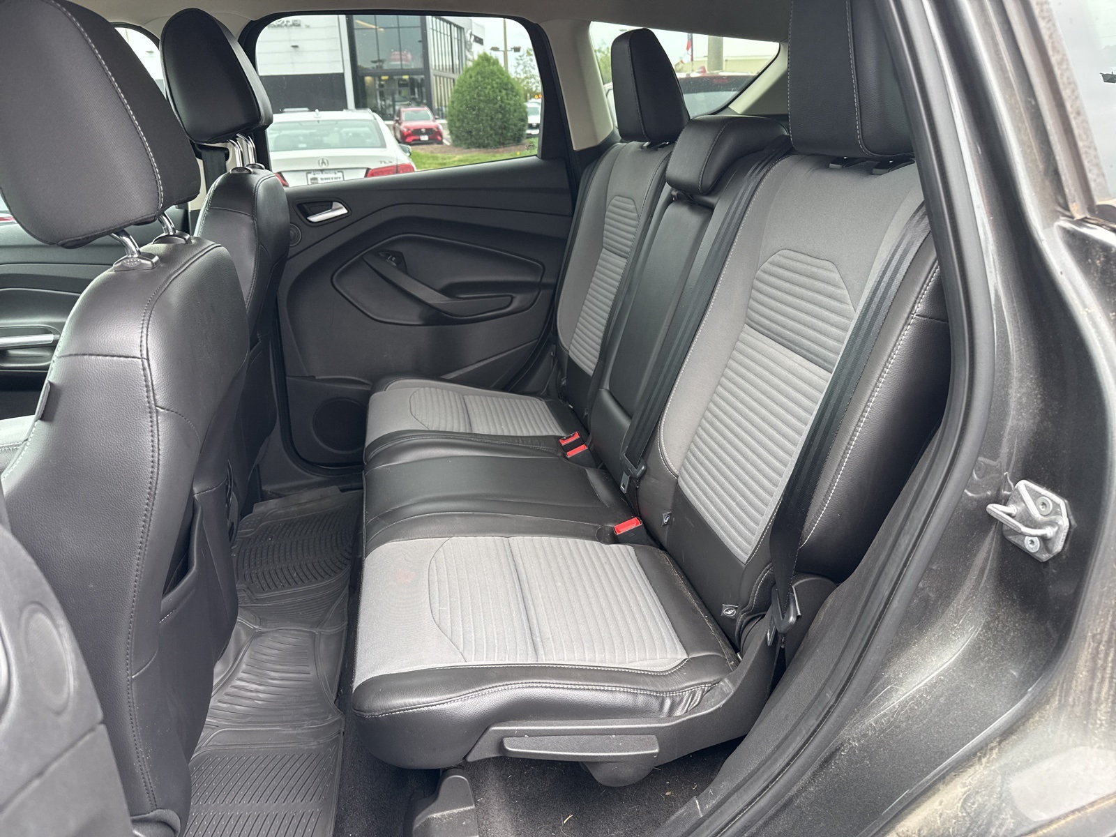 2017 Ford Escape SE photo 23