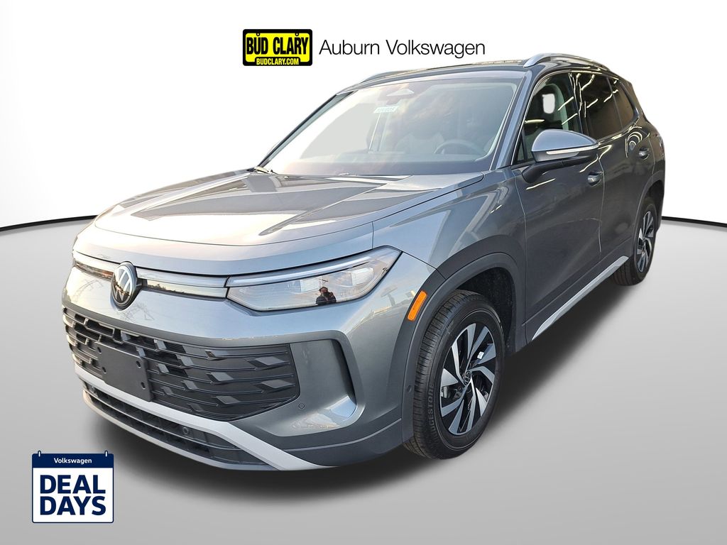 2025 Volkswagen Tiguan S's photo